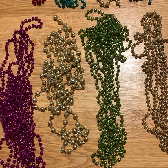 Bundle of 29 colorful and sparkly bead garlands - Picture 6 of 10